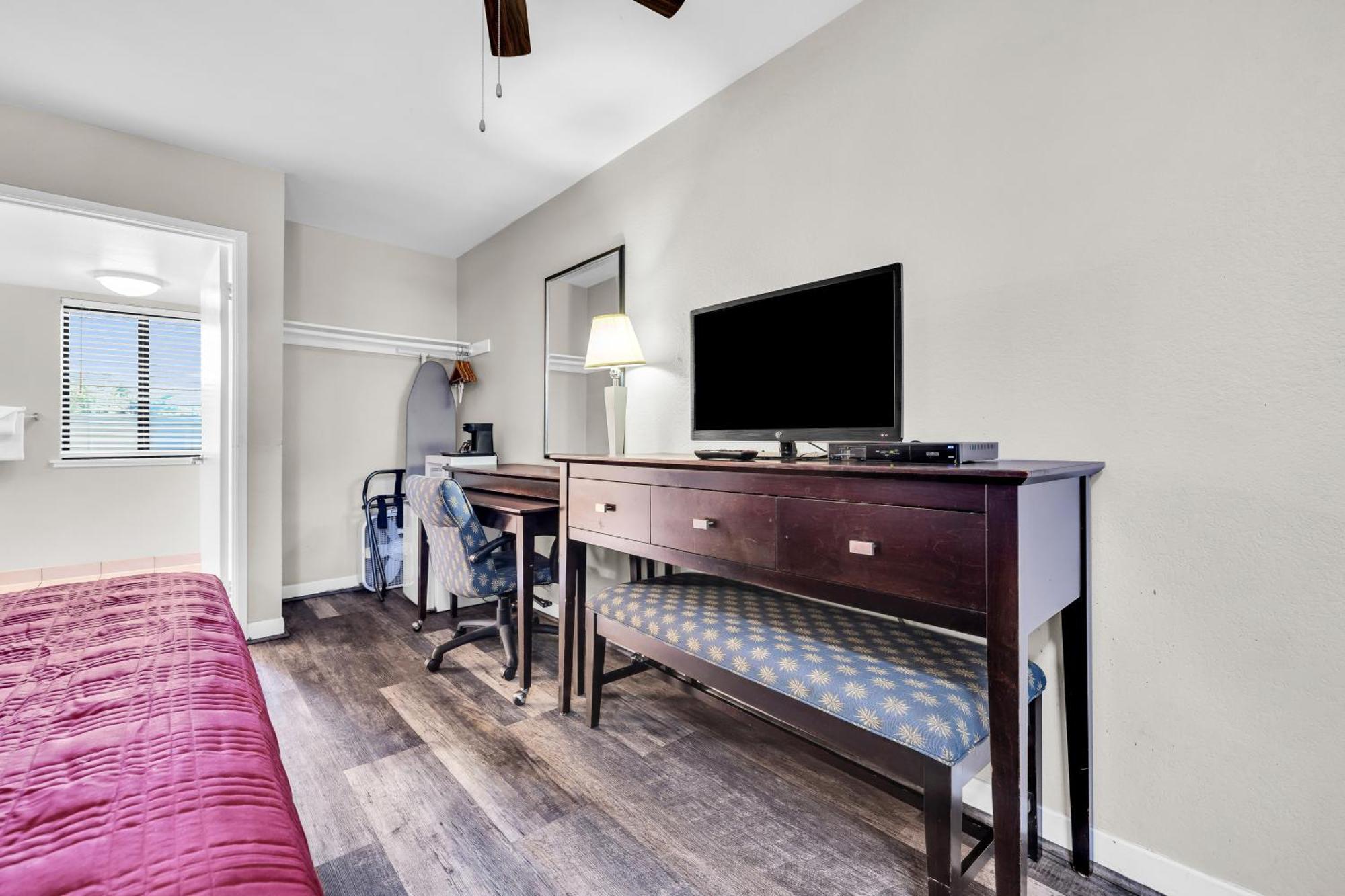 Bay Breeze Inn Seaside Zewnętrze zdjęcie